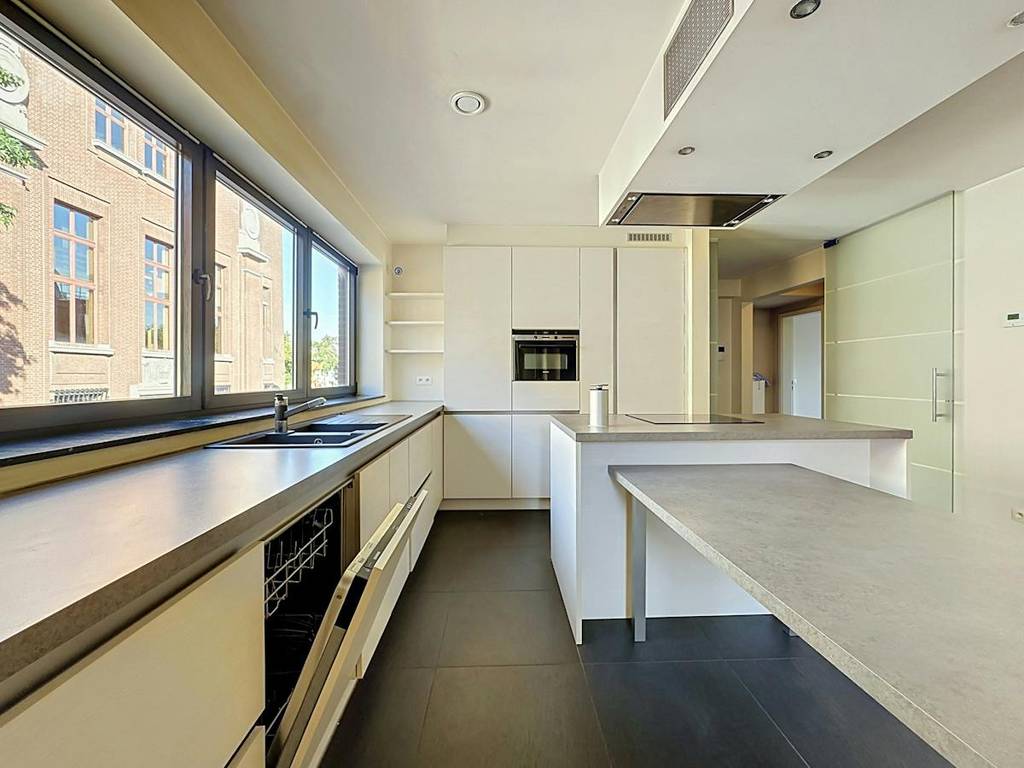 Appartement te huur in Zwijndrecht met 2 slaapkamers