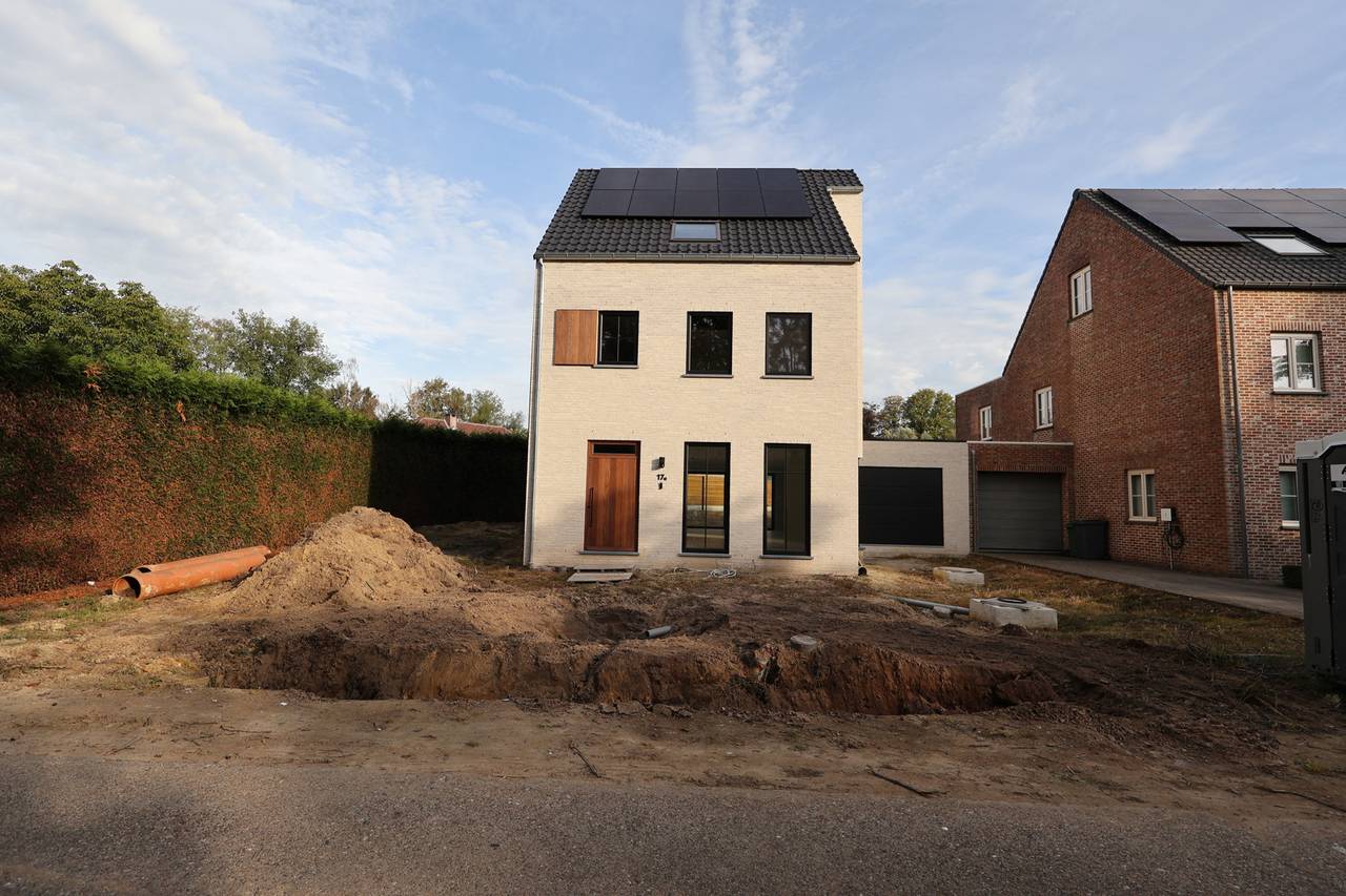Huis te huur in Hoogstraten met 4 slaapkamers