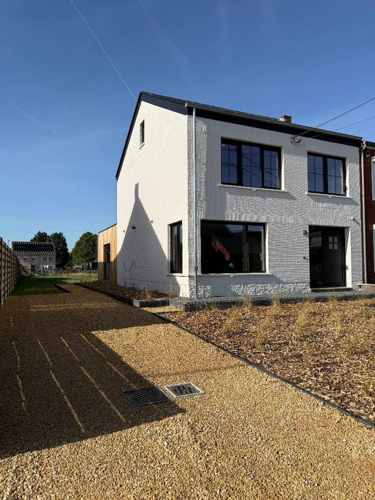 Huis te koop in Vorst met 3 slaapkamers