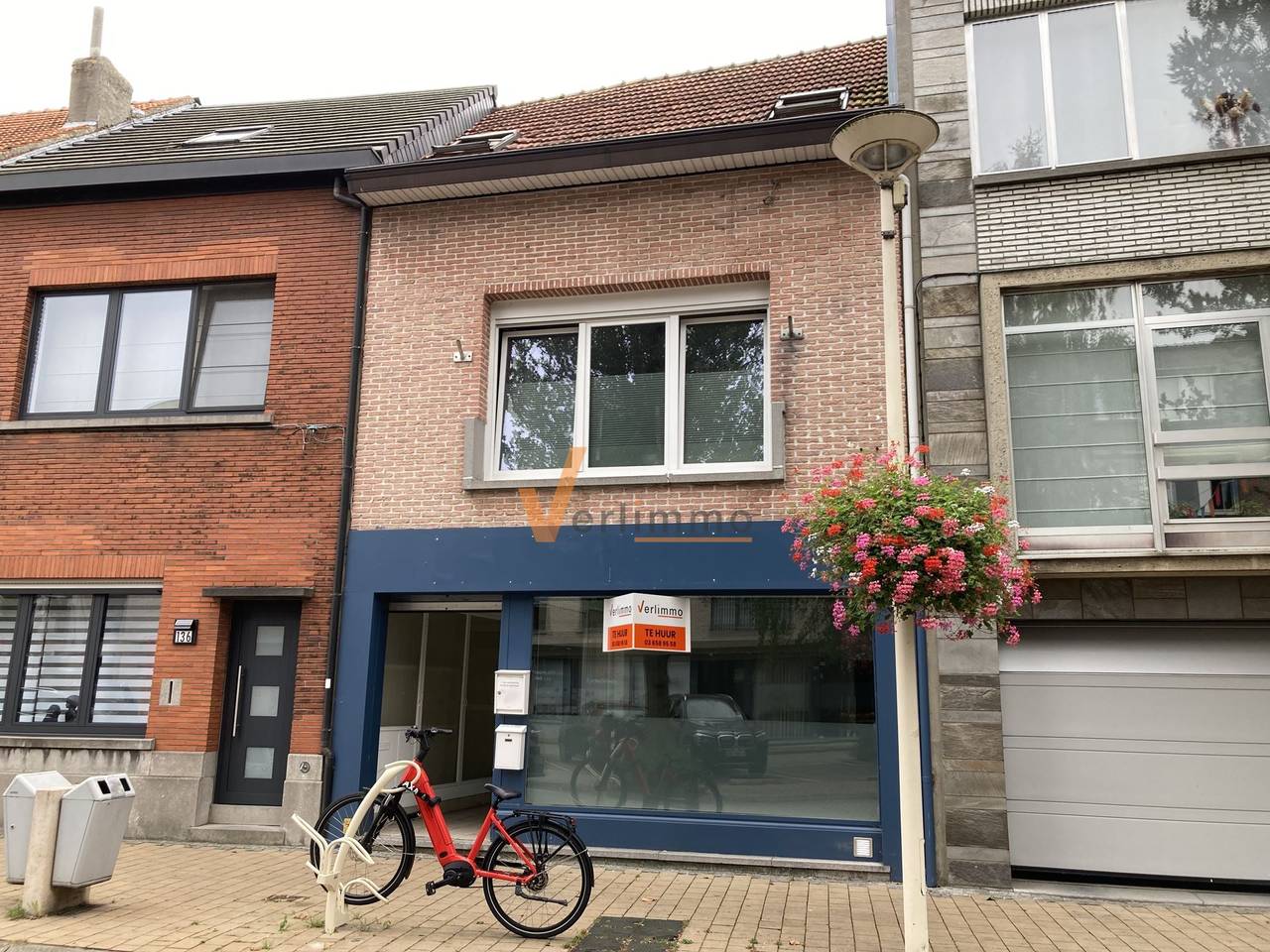 Commercieel te huur in Schoten