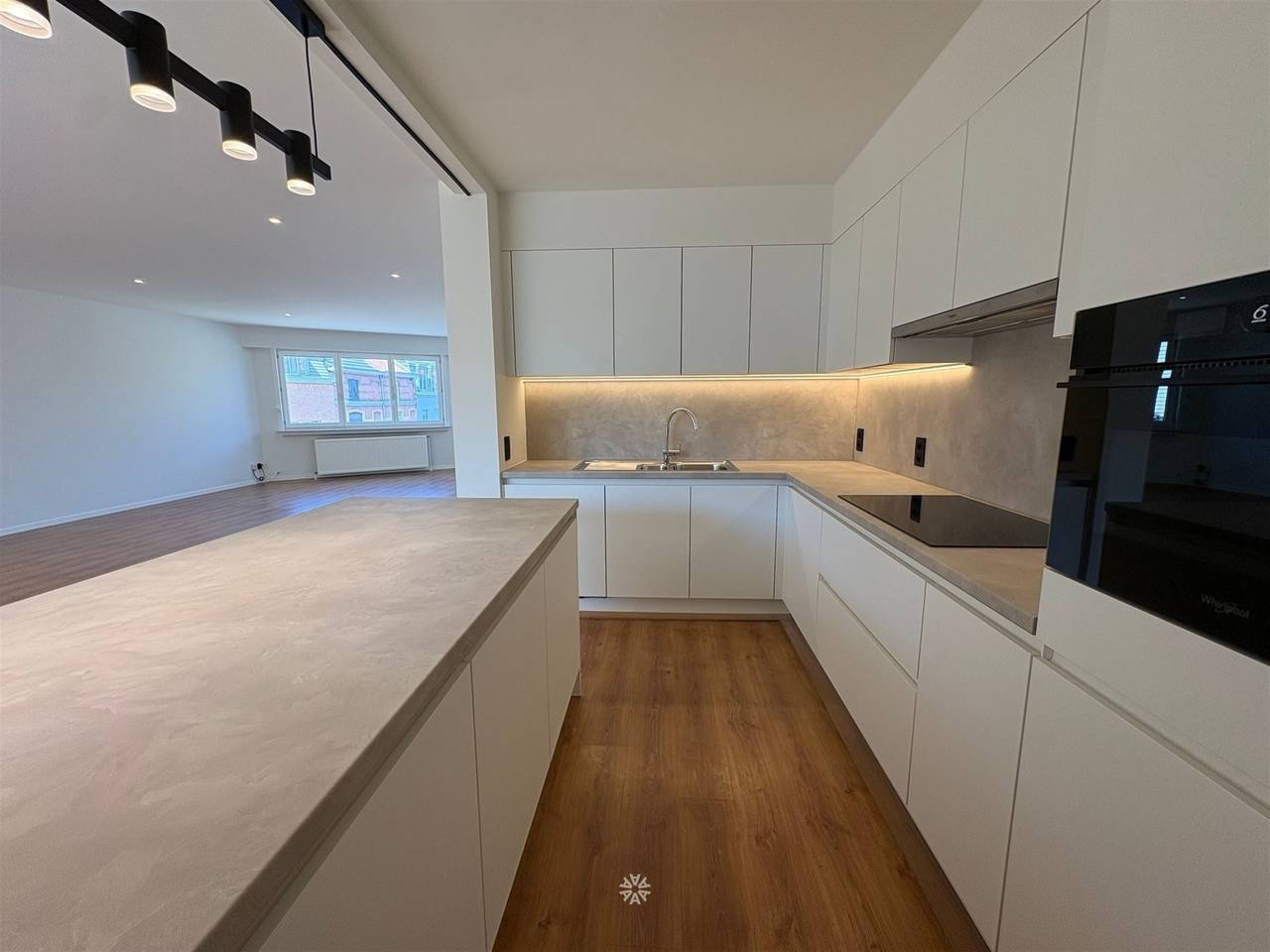 Appartement te huur in Sint-Amandsberg met 1 slaapkamer