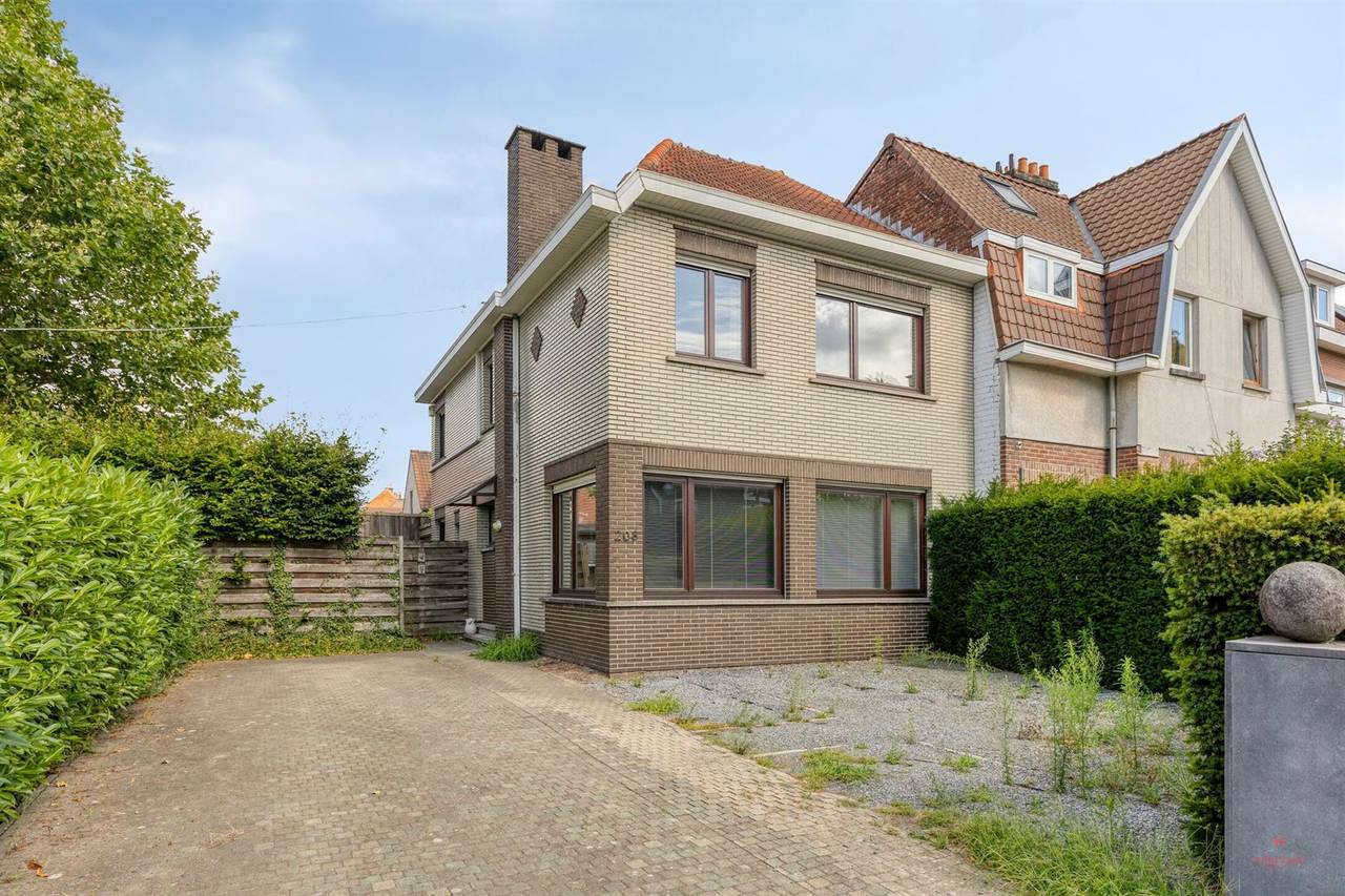 Huis te huur in Gentbrugge met 4 slaapkamers