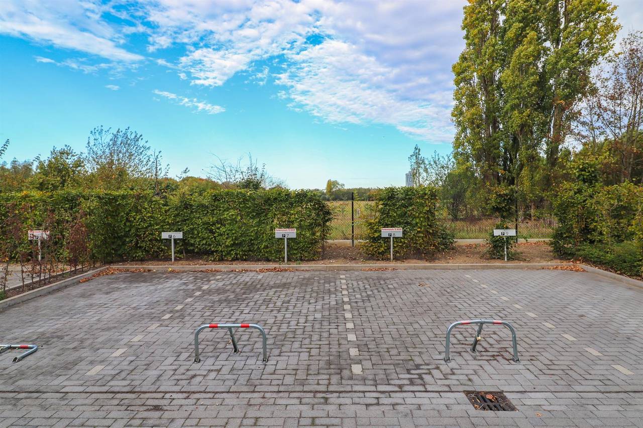 Garage te huur in Zwijnaarde